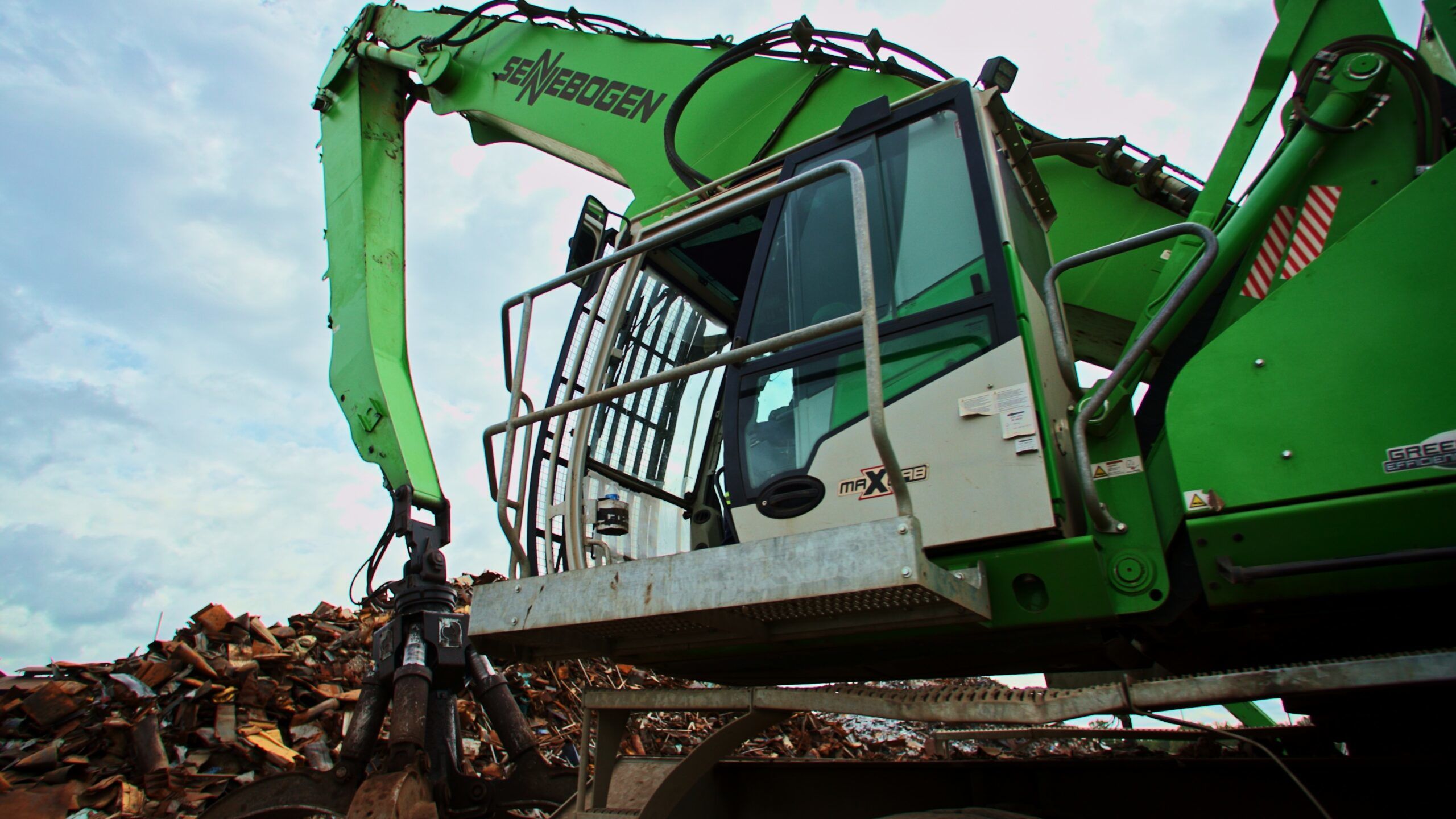 Expert in Metal & Alloy Resources